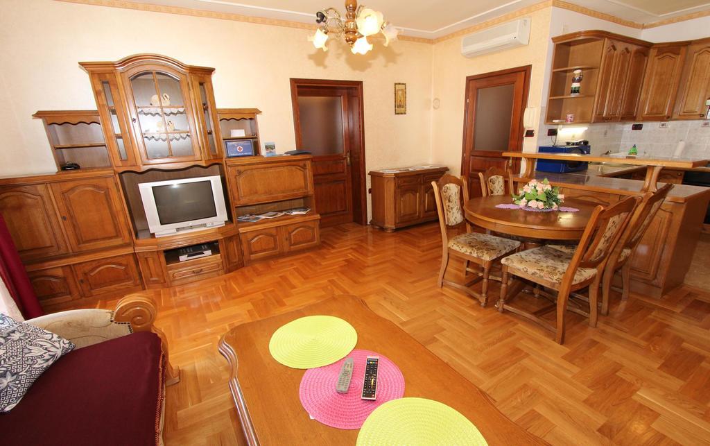 Apartma Hari